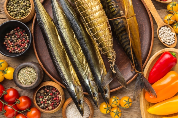 Fisch und Gemüse als Ernährung für gute Augen