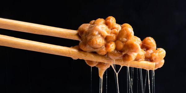 Natto mit dem Enzym Nattokinase